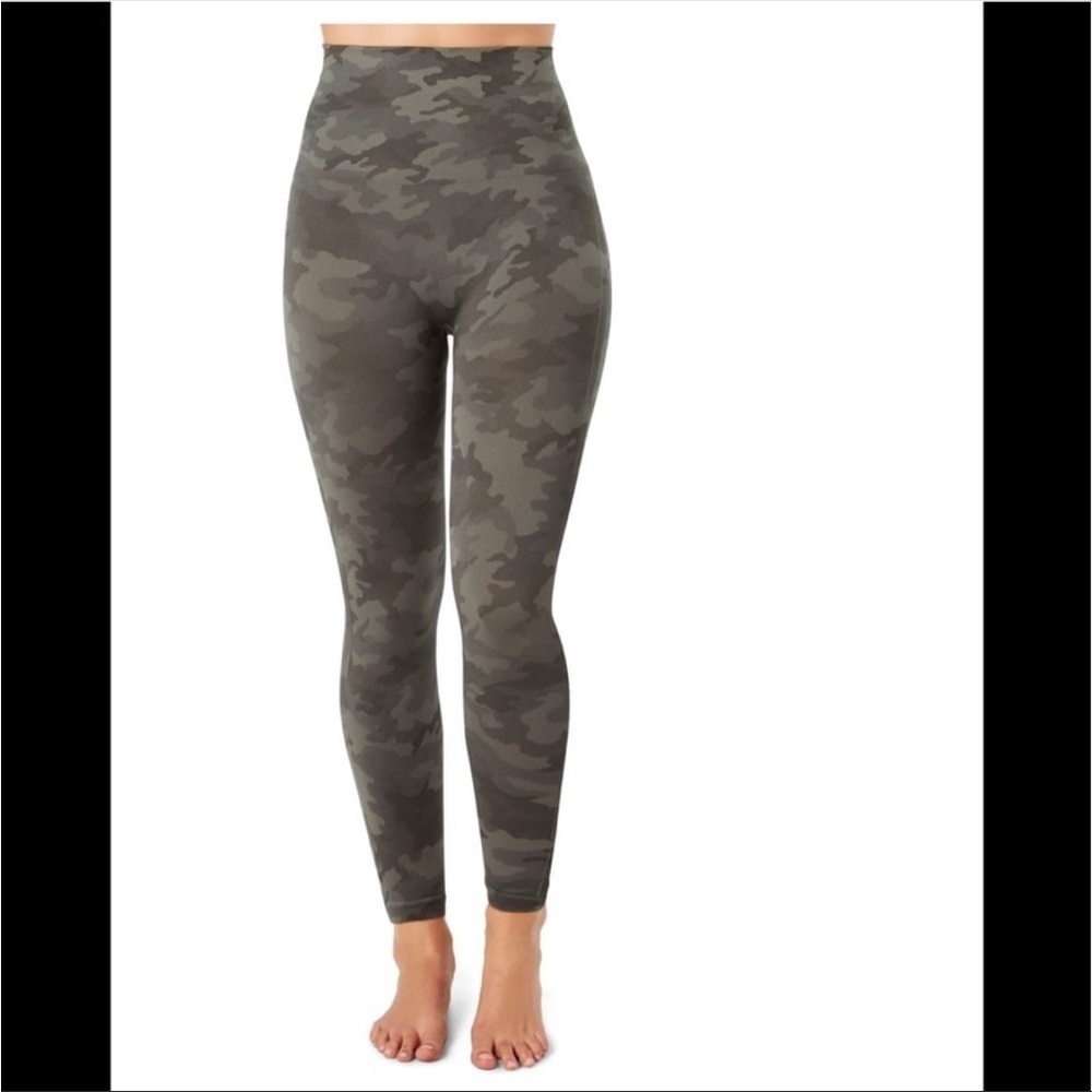 Spanx Look At Me Now cropped Leggings in Sage green / grey Camo size 1X - Picture 12 of 16